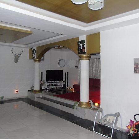 Welcome To Our Lovely 3-Bed Apartment In Abidjan Cocody Экстерьер фото