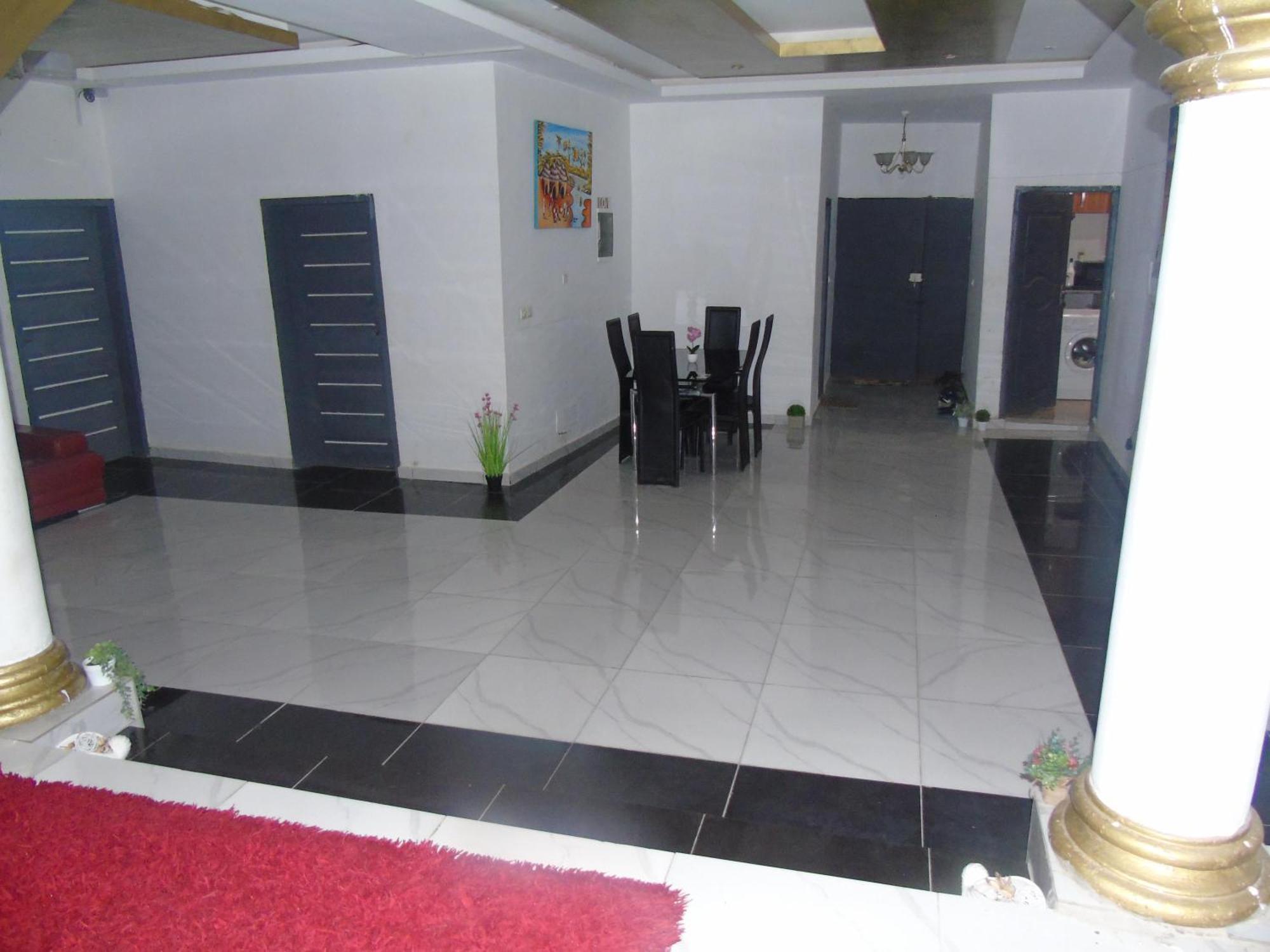 Welcome To Our Lovely 3-Bed Apartment In Abidjan Cocody Экстерьер фото