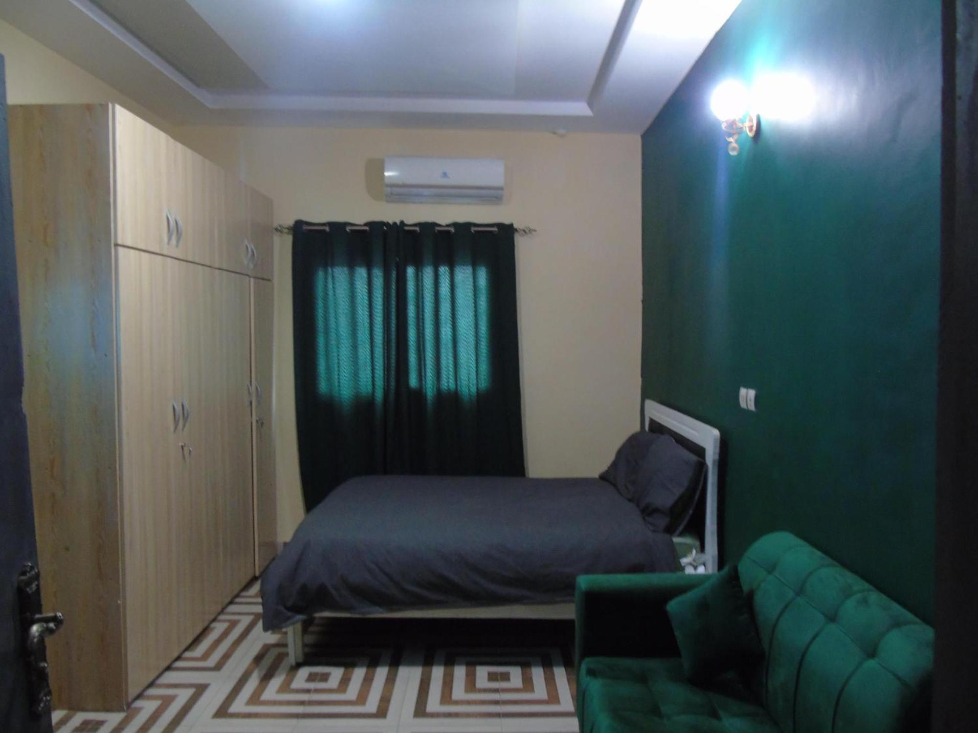 Welcome To Our Lovely 3-Bed Apartment In Abidjan Cocody Экстерьер фото