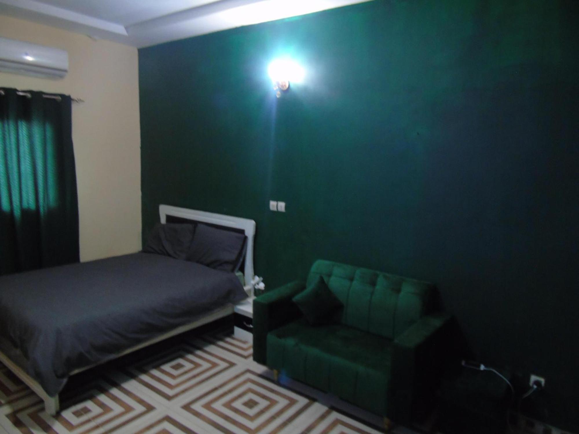 Welcome To Our Lovely 3-Bed Apartment In Abidjan Cocody Экстерьер фото